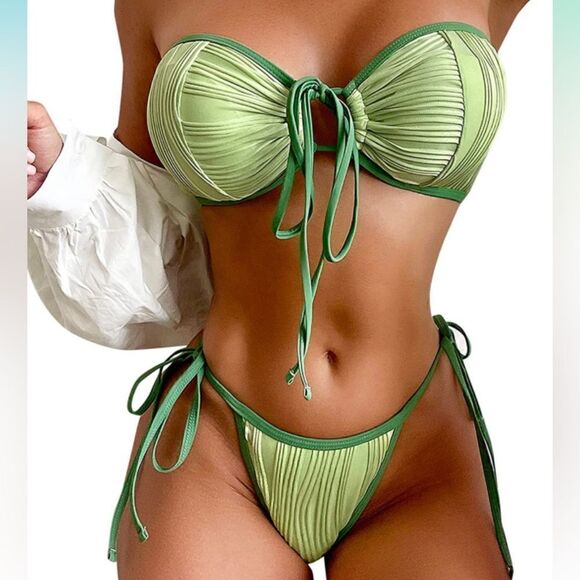 Qwent Two Piece Bikini Halter Bandeau Cheeky String  Textured Swimsuit in Green - Picture 1 of 11